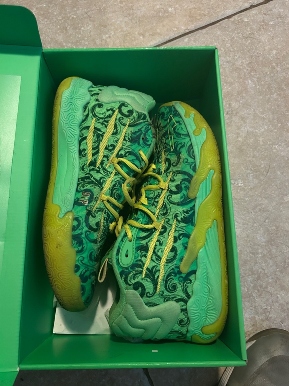 Puma Kids Green and Yellow Patterned Athletic Shoes